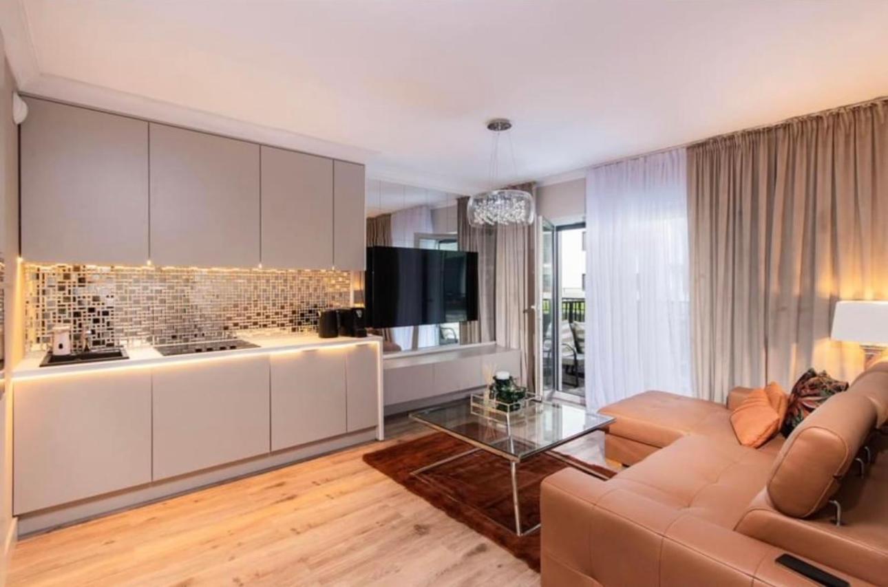 Imperial Apartaments Centrum II ชเตชชิน ภายนอก รูปภาพ